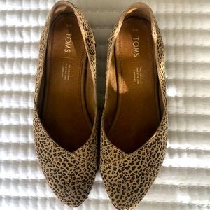 TOMS leopard print flat